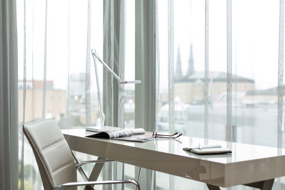 Nh Collection Eindhoven Centre Hotel Buitenkant foto Office space