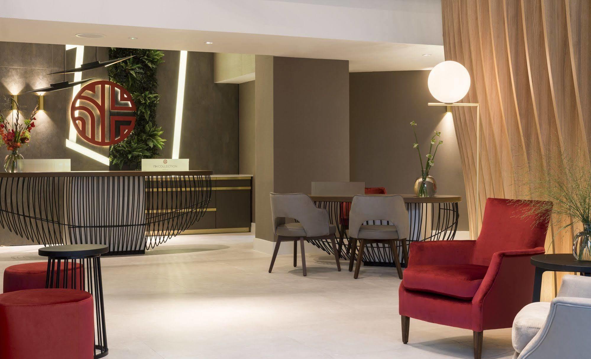 Nh Collection Eindhoven Centre Hotel Buitenkant foto The lobby of the hotel